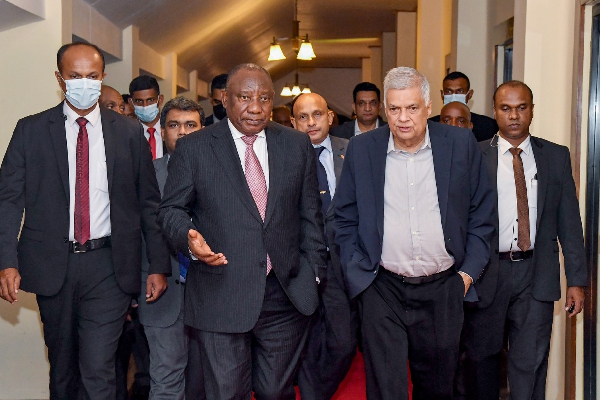 சிறில் ரமபோஷா மற்றும் ரணில் விக்ரமசிங்க-Cyril Ramaphosa and Ranil Wickramasinghe சிறில் ரமபோஷா மற்றும் ரணில் விக்ரமசிங்க-Cyril Ramaphosa and Ranil Wickramasinghe