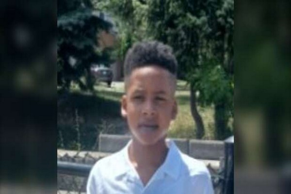 கனடாவில் காணாமல் போன 10 வயது சிறுவன்? | Police Seek Help Finding Missing 10 Year Old Boy