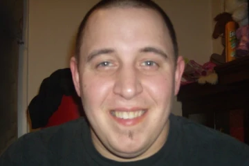 1500 டிகிரி இரும்பு குழம்பில் விழுந்து உருகிய 3 குழந்தைகளின் தந்தை., சோகத்தில் குடும்பம்