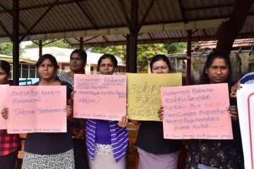நாடளாவிய ரீதியில் சுகாதார பணியாளர்கள் போராட்டம்