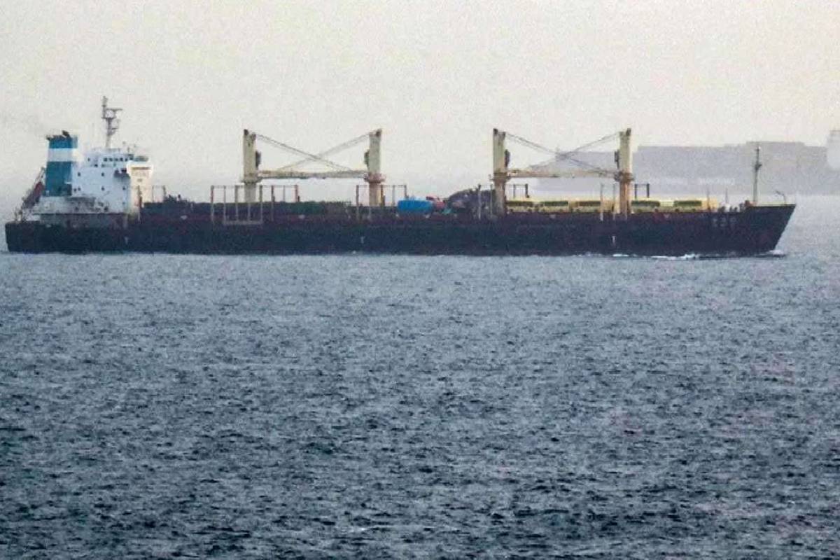 ஹோர்முஸ் நீரிணையில் பயணித்த எண்ணெய் கப்பல் வெடிப்பு | Oil Tanker Explosion In Hormuz