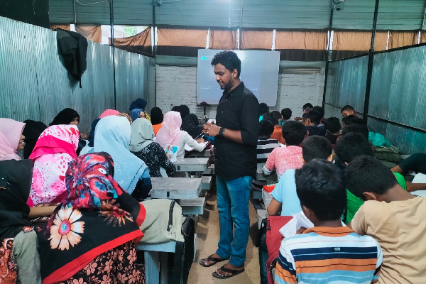 சிறுமி ஆயிஷா படுகொலை: அம்பாறையில் தீவிரமடையும் விழிப்பூட்டல் நடவடிக்கை(Photo) | Ayesha Massacre Ampara Awareness Campaign