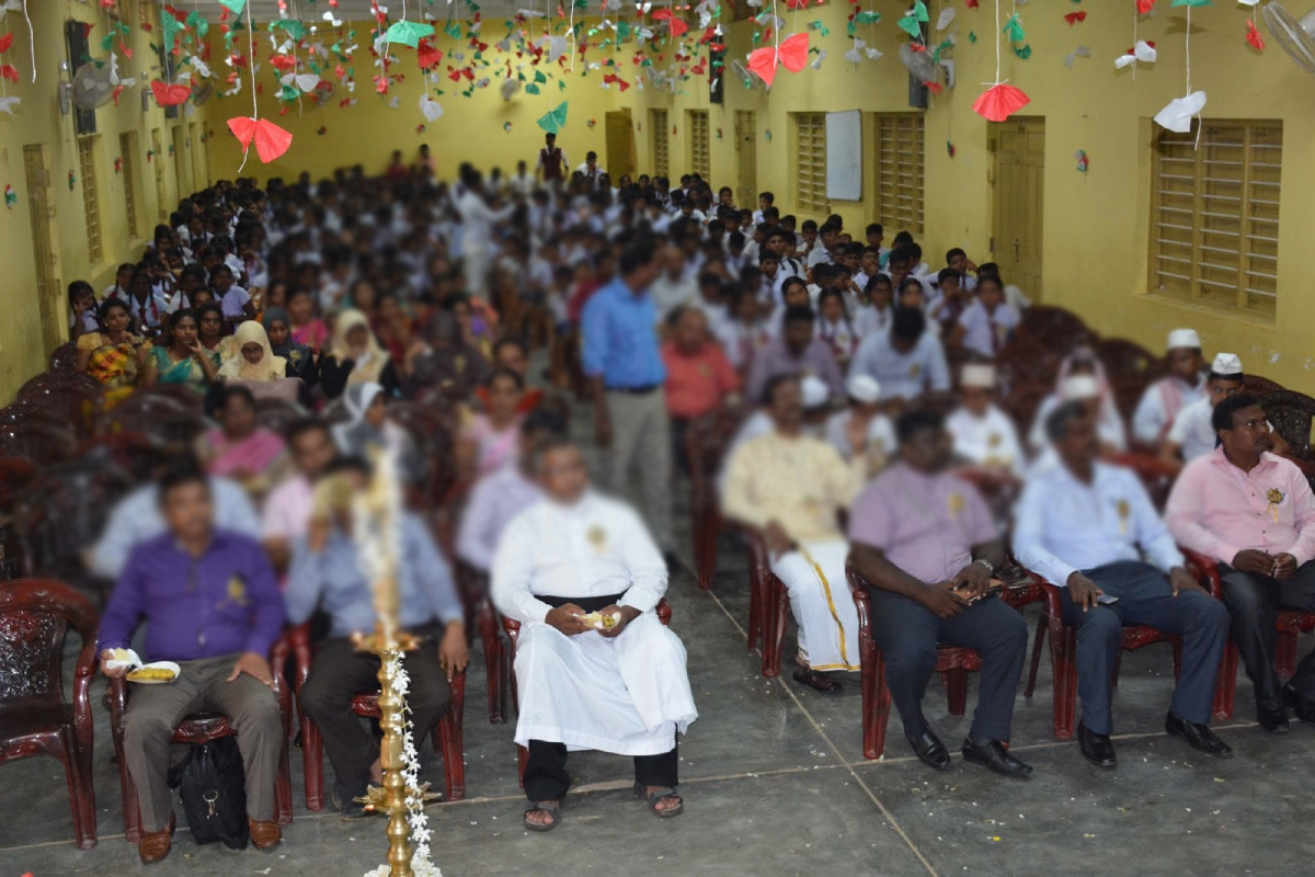 பாடசாலைகளில் நடைபெறும் கொண்டாட்டங்கள் : கல்வி அமைச்சு விடுத்துள்ள அறிவிப்பு | Ministry Of Education Celebrations In Schools