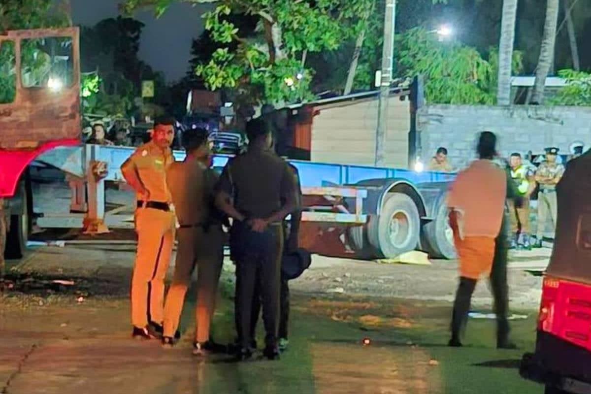 கோர விபத்தில் இரண்டு இளைஞர்கள் பலி - மக்களின் கொந்தளிப்பால் வன்முறை | Accident Kills 2 Youngsters In Negombo கோர விபத்தில் இரண்டு இளைஞர்கள் பலி - மக்களின் கொந்தளிப்பால் வன்முறை | Accident Kills 2 Youngsters In Negombo