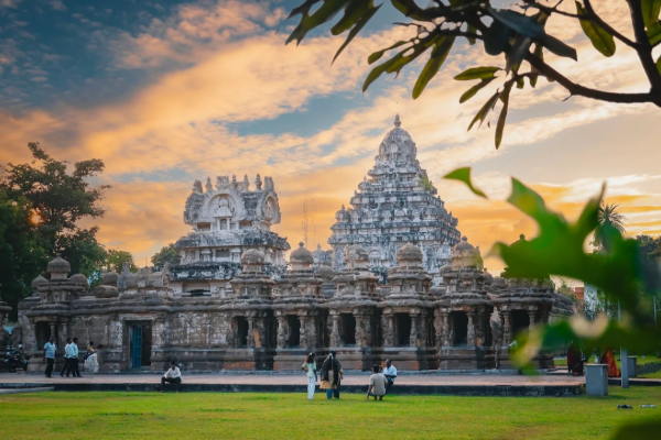 பிறப்பறுக்கும் ஏகன் காஞ்சி கைலாசநாதர் கோயில் வரலாறு | Kanchi Kailasanathar Temple