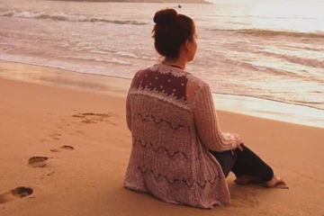 இலங்கைக்கு சுற்றுலா வந்த பெண்ணுக்கு நேர்ந்த திகிலூட்டும் சம்பவம்