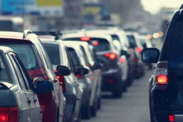 கல்வி அமைச்சின் செயலாளரின் பெயரில் பதிவு செய்யப்பட்ட வாகனங்கள் மாயம்