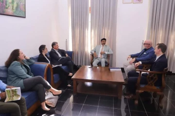 கிழக்கு மாகாண ஆளுநரை சந்தித்த அமெரிக்க சர்வதேச மத சுதந்திரத்திற்கான ஆணையாளர் (Photos)