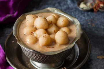 தித்திக்கும் சுவையில் பால் கொழுக்கட்டை.., 15 நிமிடத்தில் செய்யலாம்