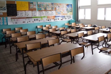 மாத்தறை மாவட்ட பாடசாலைகளுக்கு பூட்டு