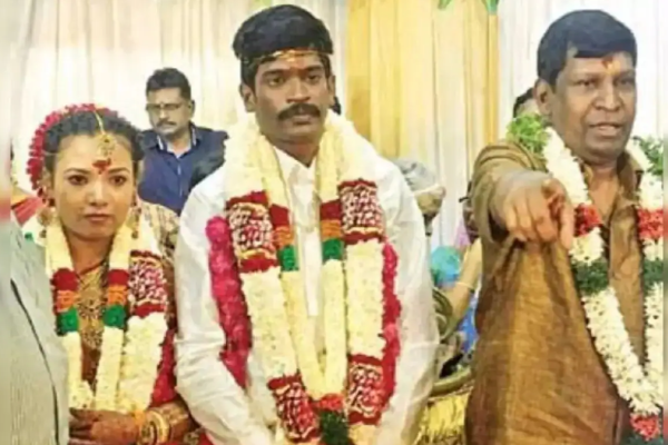 நடிகர் வடிவேலுவின் குடும்பத்தை பார்த்துள்ளீர்களா.. அழகிய பேமிலி போட்டோஸ் இதோ | Actor Vadivelu Family நடிகர் வடிவேலுவின் குடும்பத்தை பார்த்துள்ளீர்களா.. அழகிய பேமிலி போட்டோஸ் இதோ | Actor Vadivelu Family