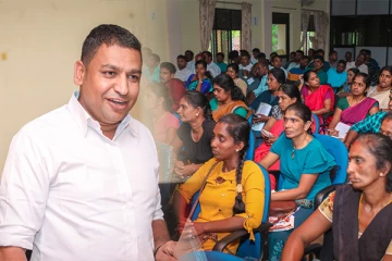 கோமாளித்தனமான அரசியலின் பின்னால் மக்கள் செல்லமாட்டார்கள்: பிரசாந்தன் (Photos)