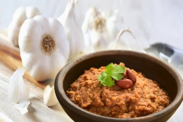 காரசாரமான பூண்டு துவையல்: ஒரு தடவை இப்படி செய்து பாருங்க