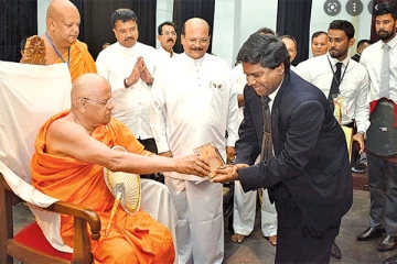 நீதியரசர் இளஞ்செழியன் ஏன் இப்படி! மற்றவர்கள் ஏன் இப்படி இல்லை....