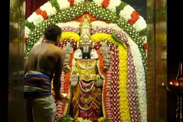 வாழ்வின் இன்னல்கள் நீங்கி முக்தி கிடைக்கும் வைகுண்ட ஏகாதசி இன்று! | Today Is Vaikuntha Ekadashi வாழ்வின் இன்னல்கள் நீங்கி முக்தி கிடைக்கும் வைகுண்ட ஏகாதசி இன்று! | Today Is Vaikuntha Ekadashi