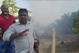 மன்னார் - குருசுநகர் பகுதியில் திடீரென எரிக்கப்பட்ட குப்பைகள்: வீடுகளை விட்டு வெளியேறும் மக்கள்