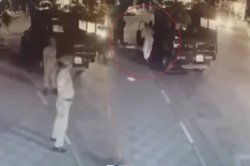 ஜிந்துபிட்டி துப்பாக்கிச் சூடு விவகாரம் ; வேடிக்கை பார்த்த பொலிஸார்! வெளியான சிசிடிவி காட்சி