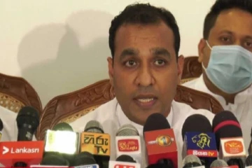 சுதந்திரக் கட்சி தொடர்பில் முடிவை எடுங்கள்:வலியுறுத்தும் பொதுஜன பெரமுனவின் இளம் எம்.பிக்கள்