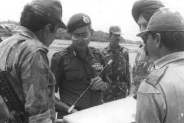 உயிர்பிச்சை கேட்டு மன்றாடியவர்களைச் சுட்டுக்கொன்ற இந்தியப்படையினர்