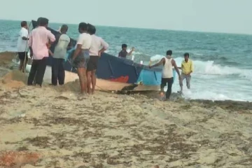 இலங்கையில் இருந்து தங்கத்தை கடத்தி கடலில் வீசிய சம்பவம்! தொடரும் தேடுதல் நடவடிக்கை