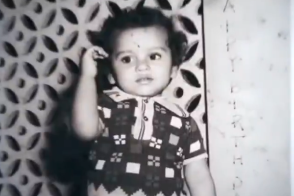 இந்த போட்டோவில் உள்ள டாப் ஹீரோ யார் என தெரிகிறதா? யார்னு தெரிஞ்சா ஷாக் ஆகிடுவீங்க | Tamil Cinema Top Actor Suriya Childhood Photo