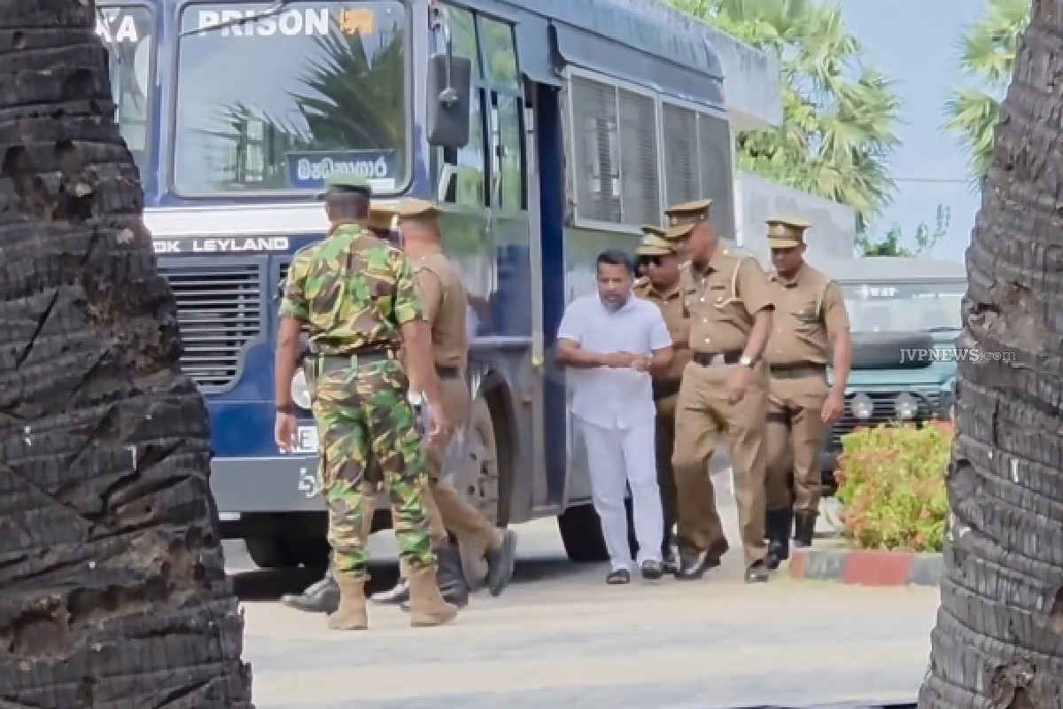 பலத்த பாதுகாப்புக்கு மத்தியில் மட்டக்களப்பு நீதிமன்றத்தில் பிள்ளையான்! விடுக்கப்பட்ட உத்தரவு | Pillaiyan At The Batticaloa Court
