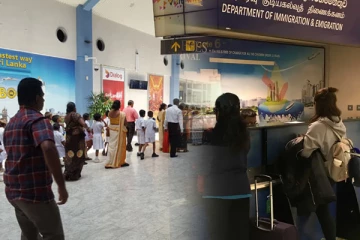 கட்டுநாயக்க விமான நிலையத்தில் இருந்து திருப்பி அனுப்பப்பட்ட 6 பெண்கள்