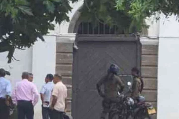 தப்பியோட முனைந்த கைதிகள் மீது துப்பாகிச்சூடு