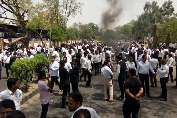 அரசுக்கு விதிக்கப்பட்ட காலக்கெடு- தவறின் கடும் தொழில்முறை நடவடிக்கை | Deadlines Imposed By Govt அரசுக்கு விதிக்கப்பட்ட காலக்கெடு- தவறின் கடும் தொழில்முறை நடவடிக்கை | Deadlines Imposed By Govt