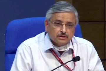 கொரோனா 3வது அலை குழந்தைகளை  பாதிக்குமா?  ஆதாரம் இல்லை : எய்ம்ஸ் இயக்குனர்