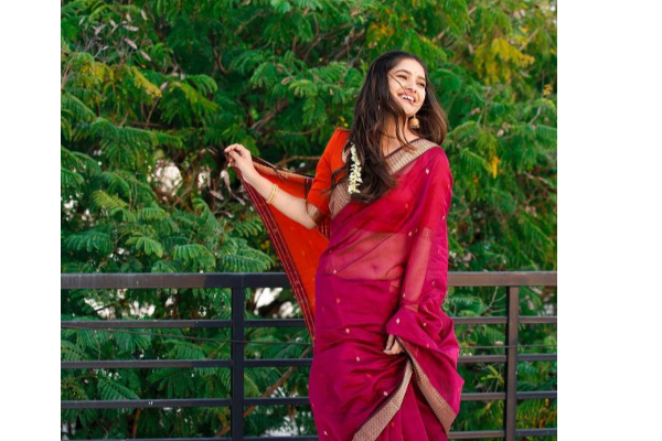 மெல்லிய உடையில் இடை! குட்டி நயன்தாரா வாணி போஜனை வர்ணித்து தள்ளிய ரசிகர்கள் | Vani Bhojan Photoshoot Gone Viral