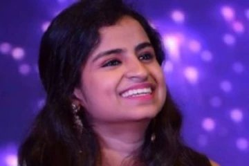 குக் வித் கோமாளி புகழ் ஷிவாங்கியின் அம்மா இவரா? வெற்றி கொண்டாட்டத்தில் குடும்பம்! காட்டுத் தீயாய் பரவும் புகைப்படம்