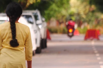 மதுபானம் வாங்க பெற்ற குழந்தையை விற்ற குடிகார தாய்!