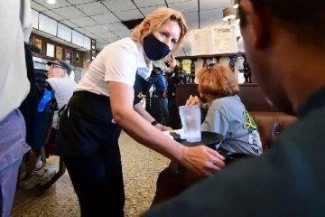 கனடாவில் ஒமிக்ரோனால் ஏற்பட்டுள்ள பற்றாக்குறை!