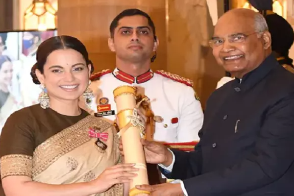 "கங்கனாவின் பத்மஸ்ரீ விருதை திரும்பப் பெறுங்கள்... தேசத் துரோக வழக்கு பதியுங்கள்