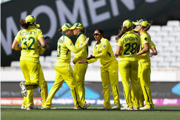 இந்தியாவிற்கு சோதனை மேல் சோதனை  :  ஆஸ்திரேலியா அணி த்ரில் வெற்றி - தமிழ்நாடு