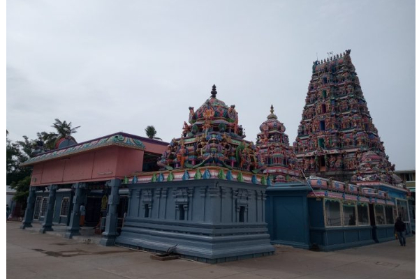 யாழில் பூசகரின் தில்லாலங்கடி வேலையால் ஆலய நிர்வாகத்தினரின் அதிரடி நடவடிக்கை | Robbery Of A Person Who Went Alone In Jaffna