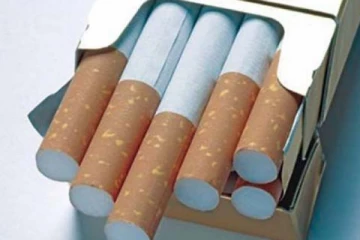 யாழில் வெளிநாட்டு சிகரெட்களை விற்ற பெண்ணுக்கு நேர்ந்த கதி