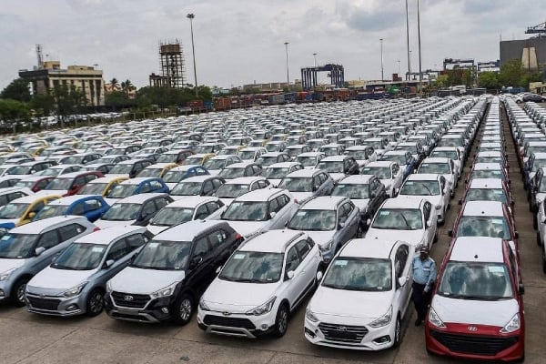 வாகனங்களின் விலைகளில் ஏற்படவுள்ள மாற்றம் | Request To Reduce The Vehicle Price