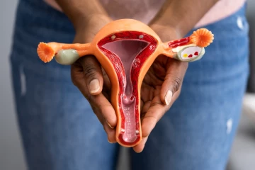 கருப்பை புற்றுநோய்க்கான அறிகுறிகள் என்னவென்று தெரியுமா?