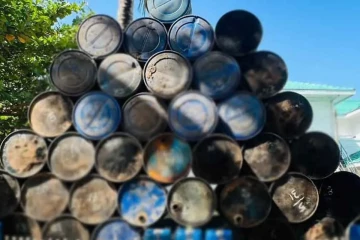 කුලියාපිටියේ මහා පරිමාණ නීතිවිරෝධී මත්පැන් ජාවාරමක් වටලයි