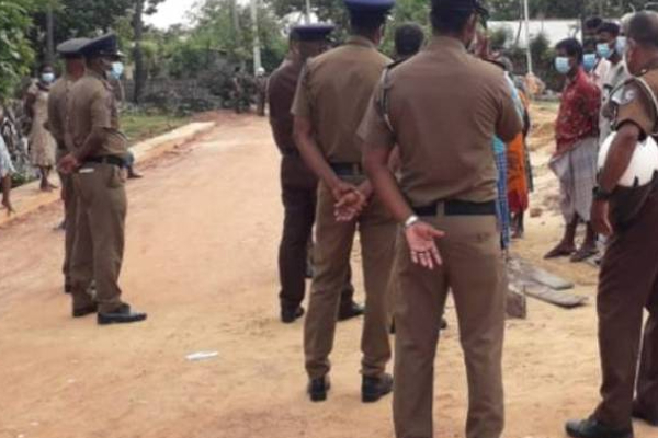 தமிழர் பகுதியில் விபத்தில் பரிதாபமாக உயிரிழந்த மூன்று பிள்ளைகளின் தந்தை! | Trincomalee Tractor Accident Family Man Died