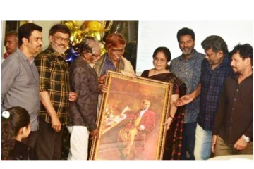 ‘ஜெய் பீம்’ நிஜ கதாநாயகன் ஓய்வுபெற்ற நீதிபதி சந்துருவை சினிமா இயக்குநர்கள் நேரில் பாராட்டி கெளரவிப்பு