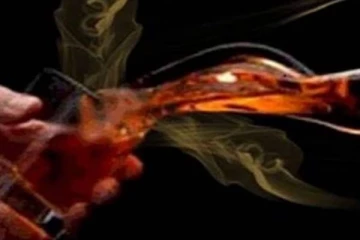 காதலியின் தாய் மீது அசிட் வீச்சு தாக்குதல்!
