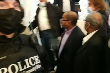 போராட்டக்காரர்களின் தீவிரம்: கனடாவில் தலை தெறிக்க ஓடிய சுமந்திரன் - சாணக்கியன்! வைரலாகும் வீடியோ