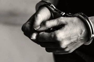 හිටපු පළාත් සභා මන්ත්‍රීවරයෙකු අත්අඩංගුවට..