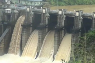 மேல் கொத்மலை நீர்த் தேக்கத்தின் வான்கதவுகள் திறப்பு (Video)