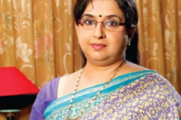 வனிதாவாக மாறிய அம்பிகா! அன்பே வா சீரியலில் புது டிவிஸ்ட்!