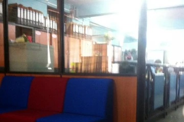 மஹரகம நகர சபையில் அடிதடியில் ஈடுபட்ட பெண் உறுப்பினர்கள்