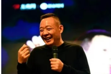 என்ன மனுஷன்! சந்தோசமா இல்லையா -unhappy leave எடுத்துக்கோ!! வாரிக் கொடுக்கும் முதலாளி